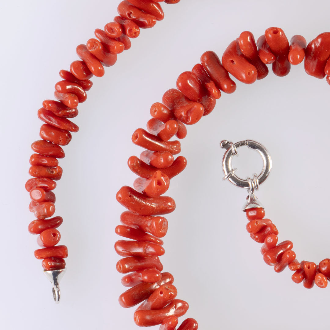 Collana-Corallo- Rosso-di- Sardegna-il-piccolo-museo-del-cammeo