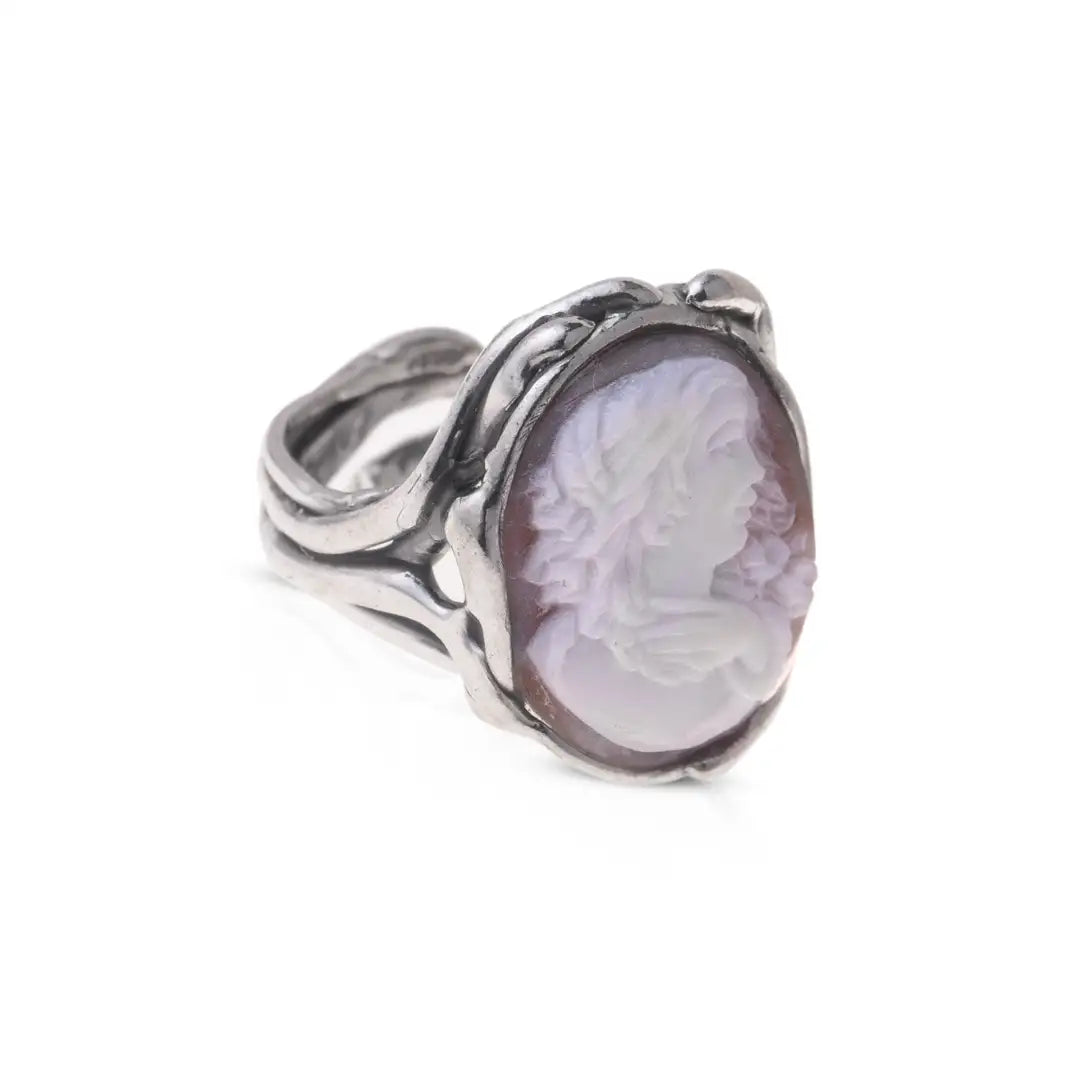 Anello Cammeo Artistico Profilo Donna con Mano