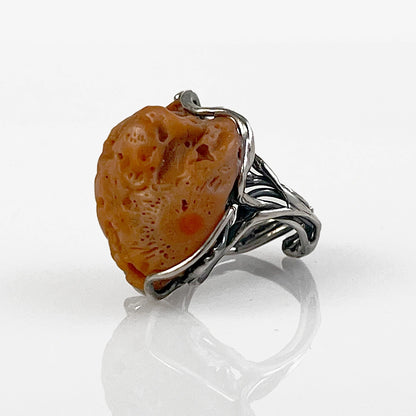 Anello con Sasso di Corallo Rosso