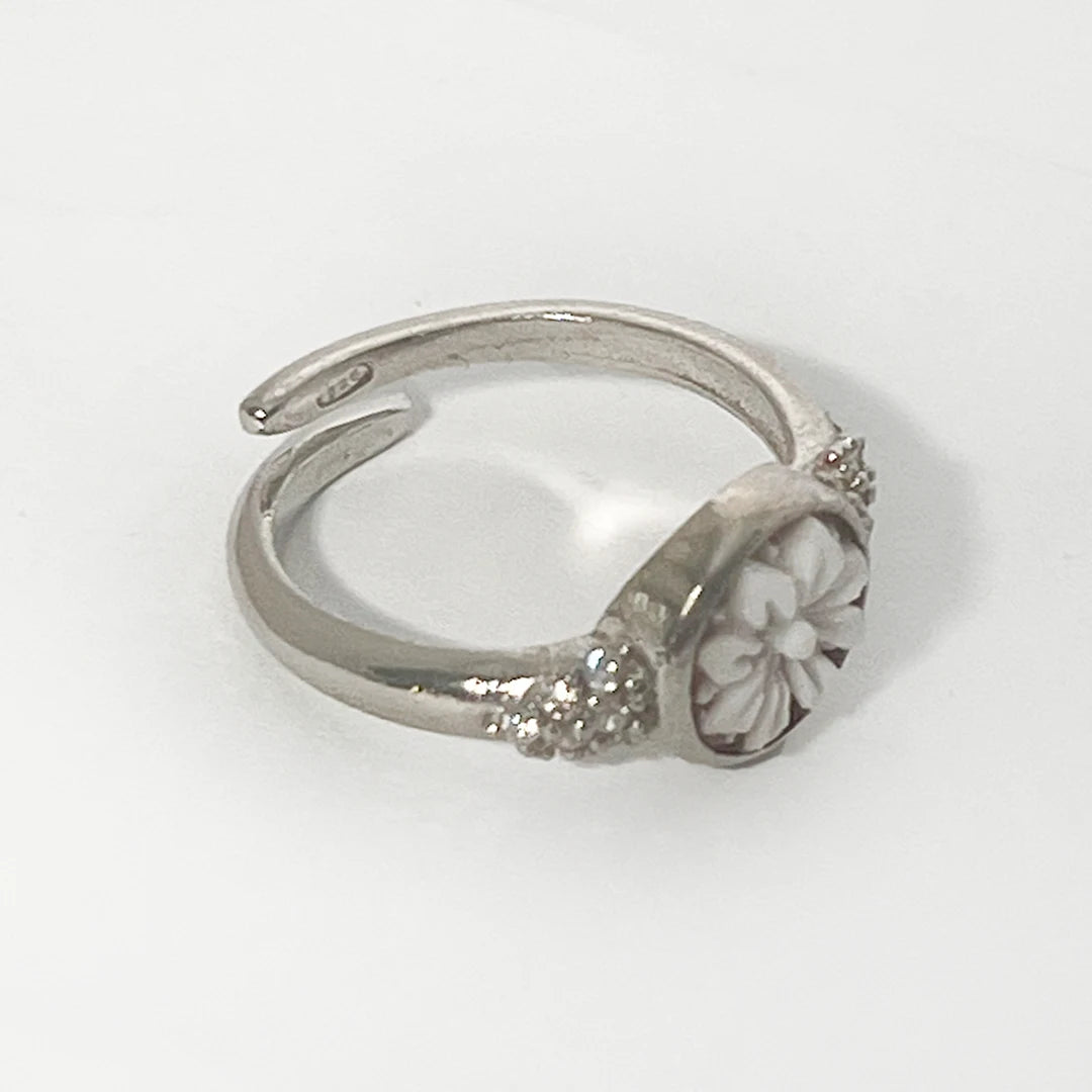 Anello Cammeo Fiore