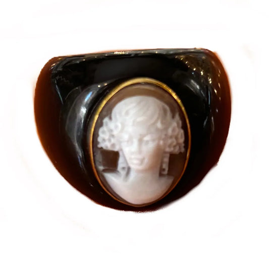 il-piccolo-museo-del-cammeo-anello-cammeo-profilo-donna