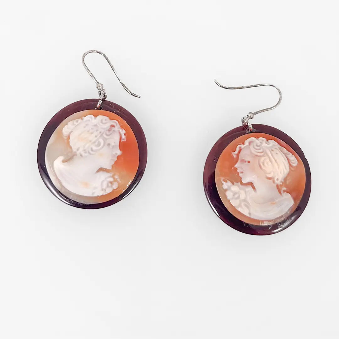 Pinna Nobilis Earrings with Cameo with Woman's Face