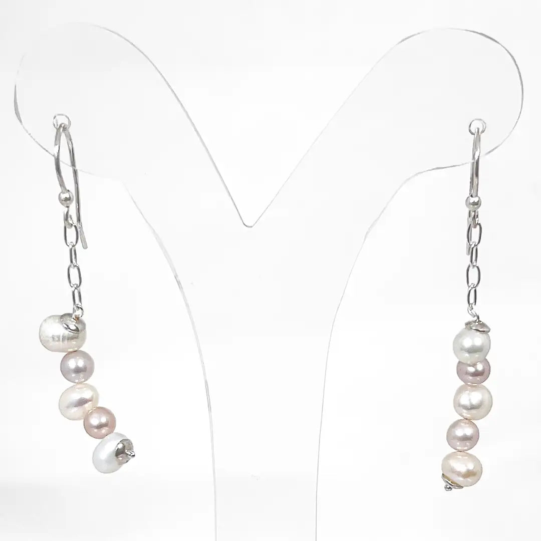 Fantasy Silver Earrings with Pearls 