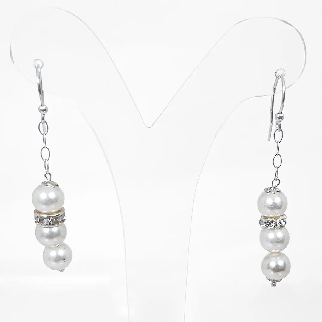 Fantasy Silver Earrings with Pearls 