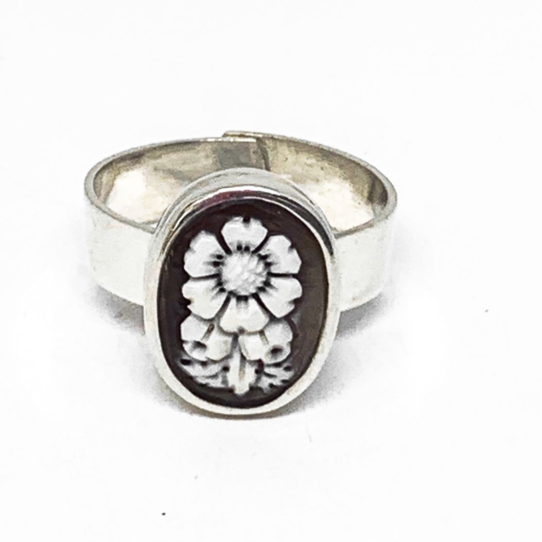 Anello-Cammeo-Incisione-Fiore