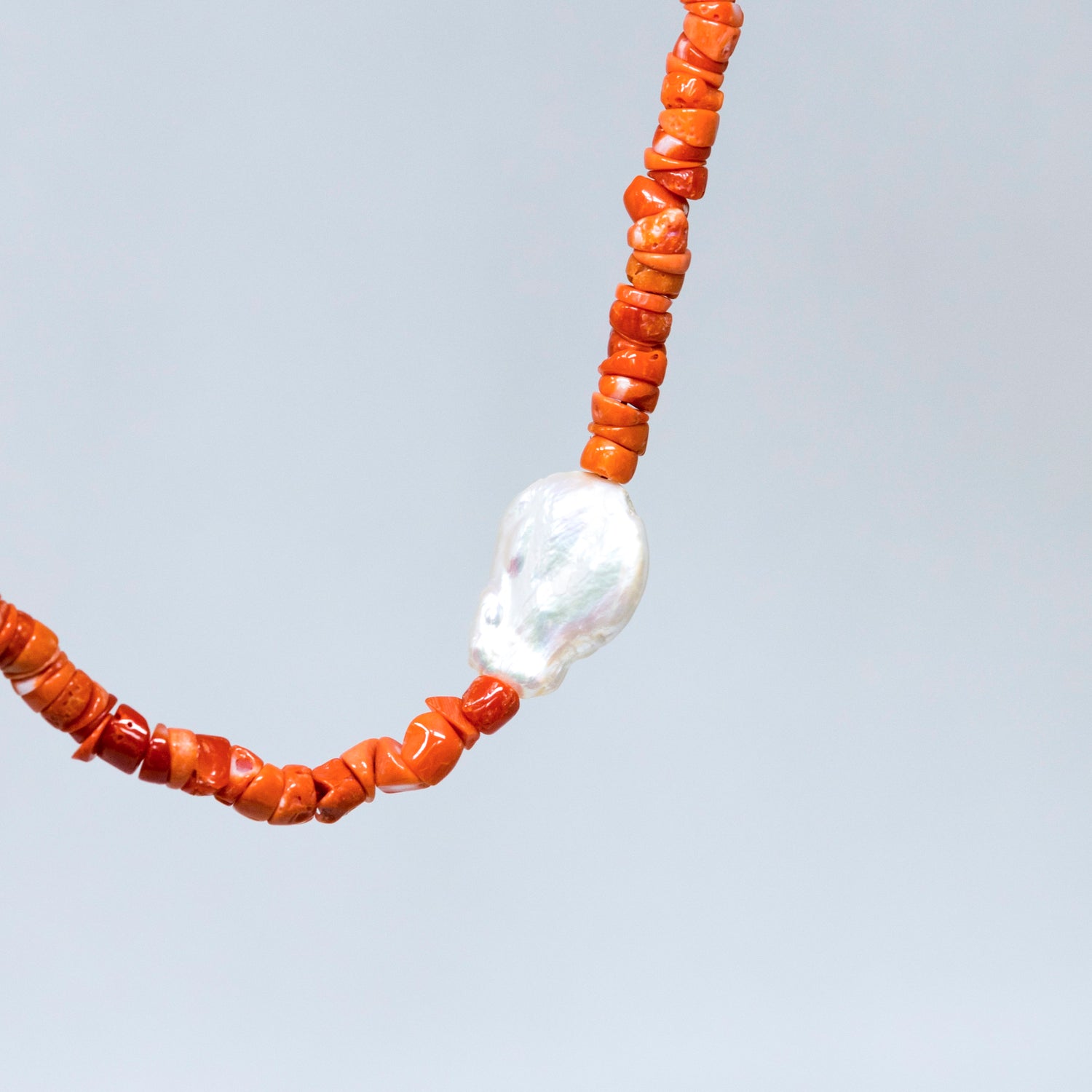 Collana in Corallo Rosso e Madreperla