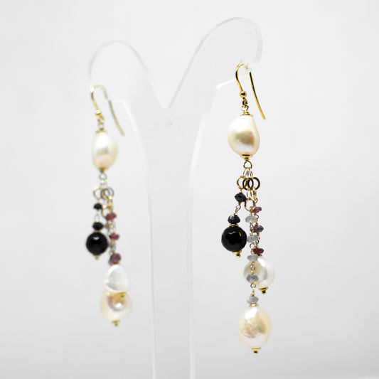 Agate and pearl earrings