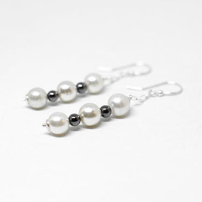 Pearl and agate earrings