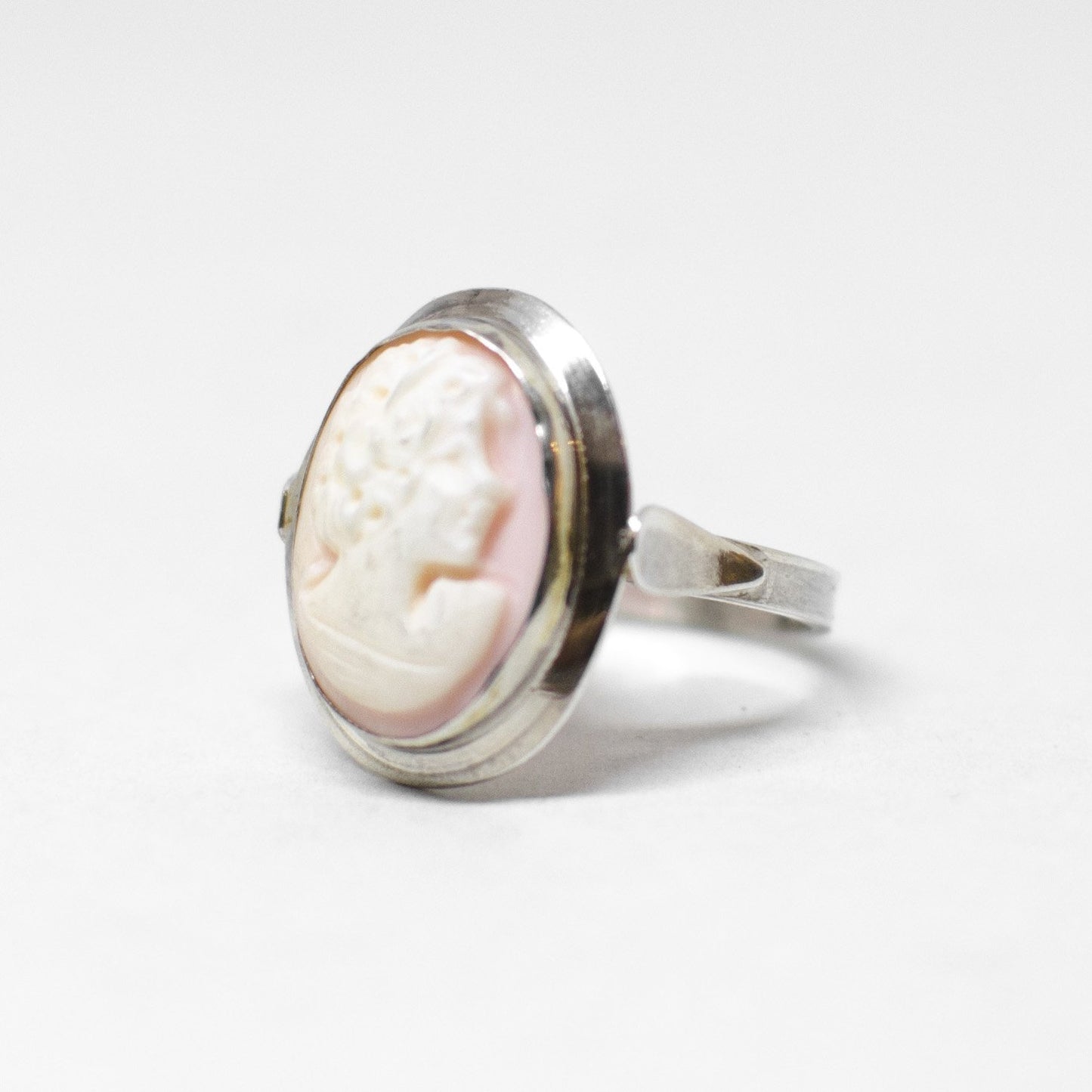 Anello cammeo profilo donna