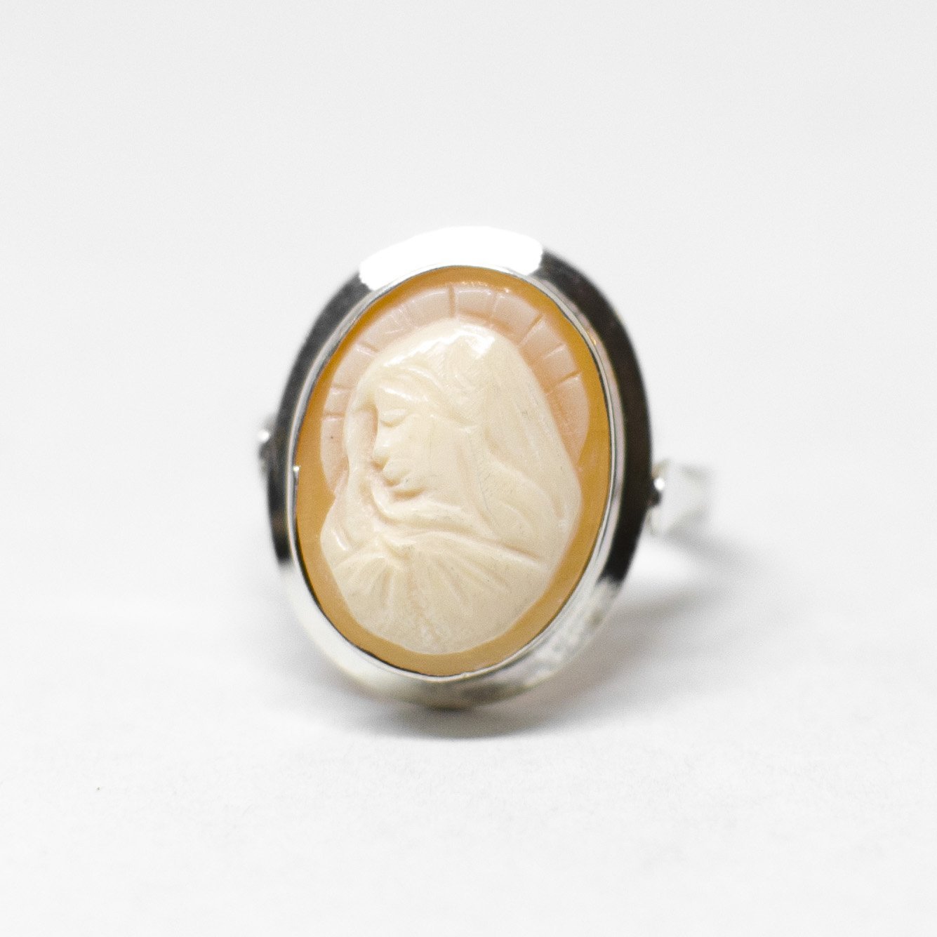 Cameo ring various styles and engravings of Madonnina